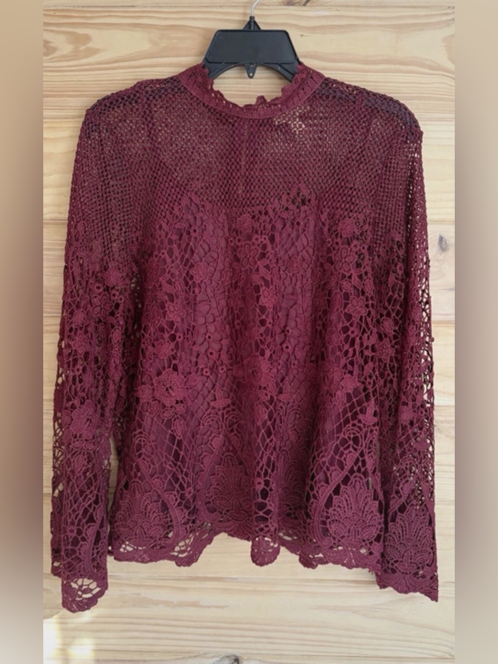 Women's Maroon Lace Long-Sleeve Top